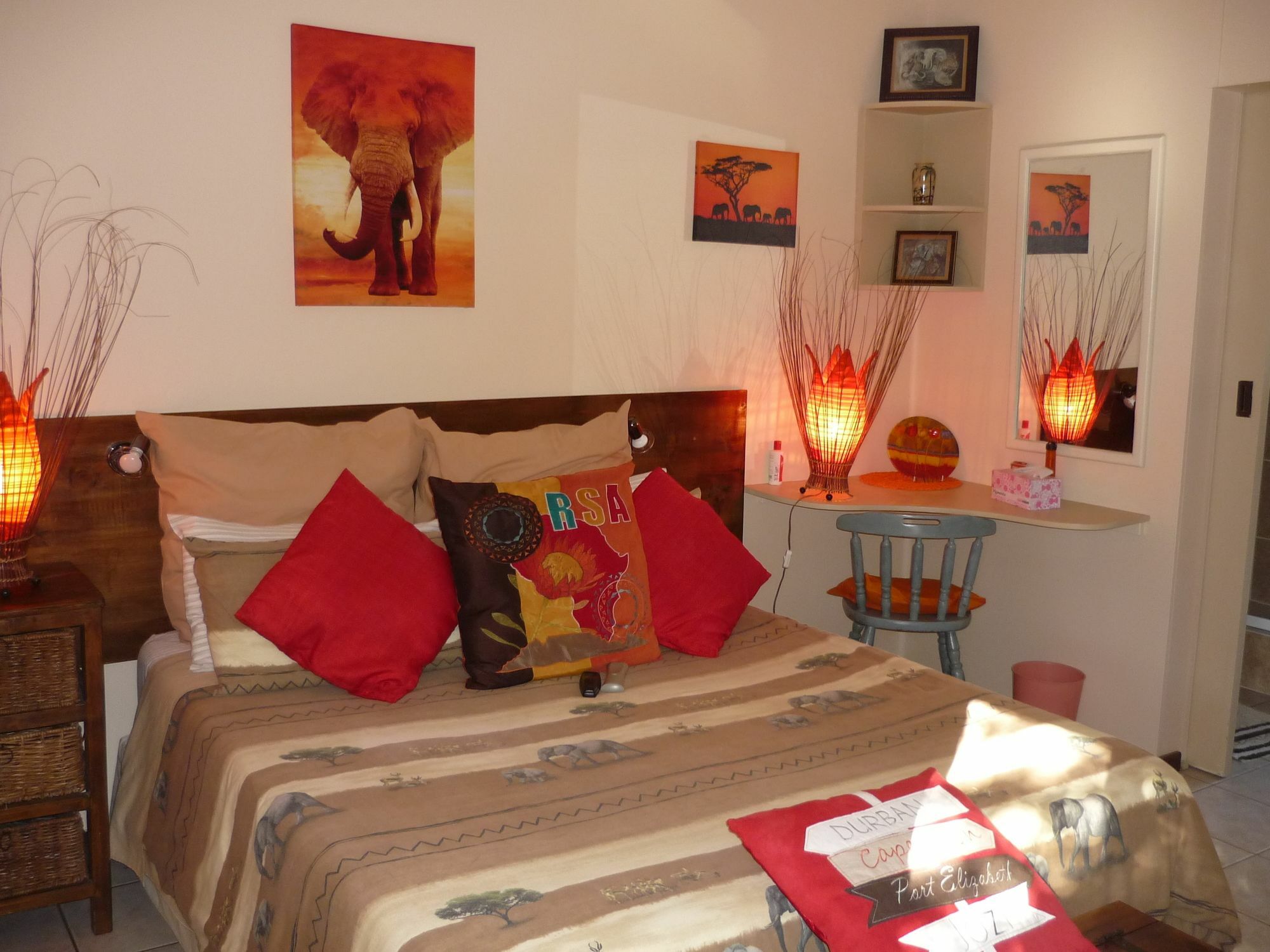 A1 Kynaston Self Catering Or Bed And Breakfast Jeffreys Bay Exterior foto